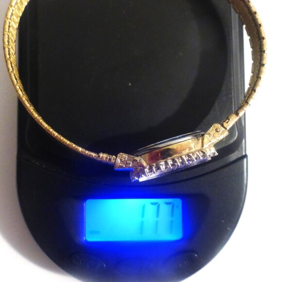 Chateau Quartz WATCH Woman's Watch Woman's Vintage Watch Gold Tone Metal Band - Picture 11 of 12